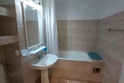 Vanzare Apartament 4 Camere Piata Unirii - Sfanta Vineri bloc 1992 - 2