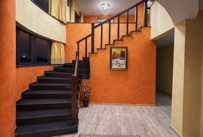 Casă cu 4 camere în Central - 1