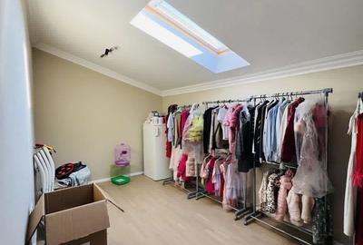 Apartament cu 3 camere decomandat, mobilat în Giroc - 15