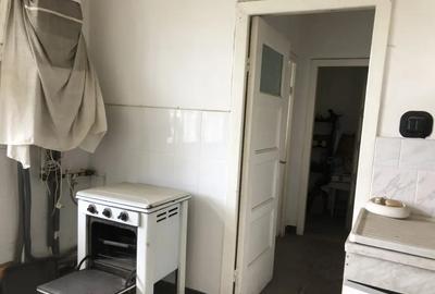 Apartament cu 3 camere decomandat în Central - 6