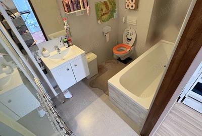 Apartament cu 3 camere decomandat în Sud - 1