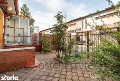 Casă cu 4 camere cu Teren 110 Mp în Vatra Luminoasă
