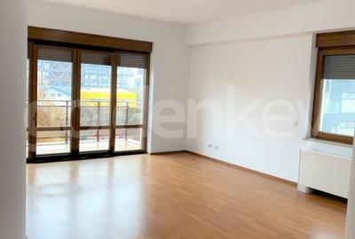 Apartament nemobilat cu 3 camere | loc de parcare