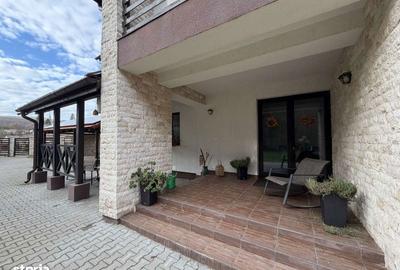 Casă cu 4 camere în Cladova - 13