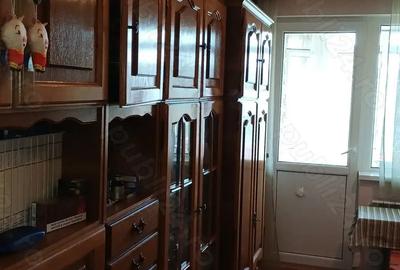 Persoana fizica vant apartament 2 camere etaj 4 4 semidecomandat - 10