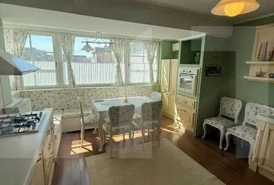 Apartament cu 2 camere decomandat, mobilat în Decebal - 8