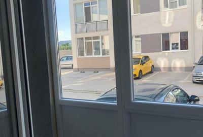 Apartament cu 2 camere decomandat în Roșu - 4