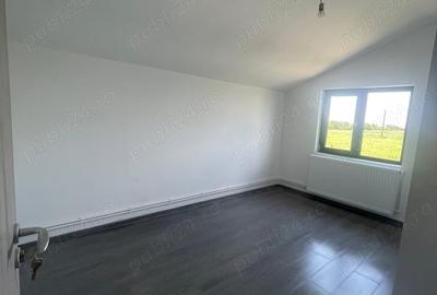 Casă cu 4 camere cu Teren 500 Mp în Buturugeni