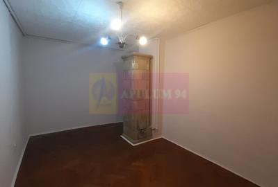 Casa la Piata Romana 2 Camere la Curte pe Strada Nicolae Iorga - 10