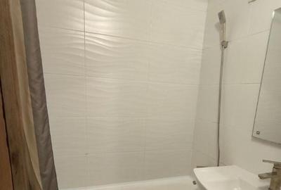 Apartament cu 2 amere in zona Racadau - 1