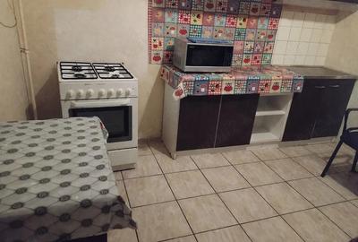 Apartament cu 4 camere decomandat în Berceni - 2