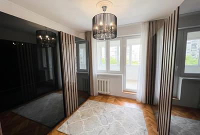 Apartament cu 4 camere decomandat în Nufărul - 5