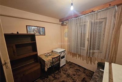 Resita, Garsoniera, Mobilata Utilata, Calea Caransebesului - 8