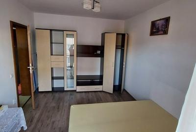 Garsonieră decomandată în Râșnov Romacril - 1