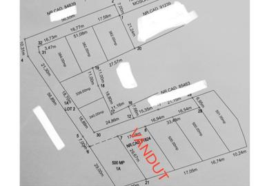 Teren de 5600 mp, în Câmpului - 2