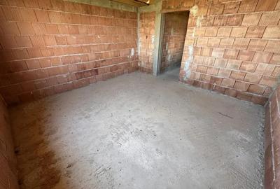 Casă cu 4 camere cu Teren 386 Mp în Central - 5