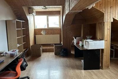 Casă individuală cu 6 camere cu Canalizare în Tineretului - 1