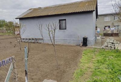 Casă cu Teren 500 Mp în Central