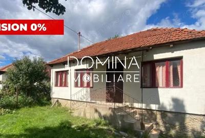 Casă cu 2 camere cu Teren 969 Mp în Telești