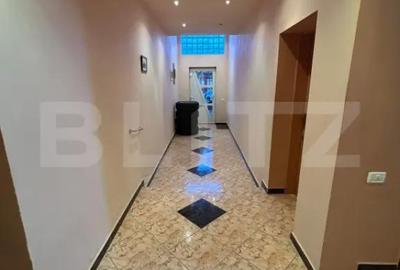 Casă cu 6 camere cu Teren 635 Mp în Central - 3