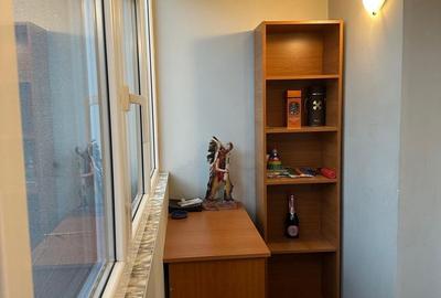 Apartament cu 4 camere decomandat în Titan - 16