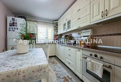 Apartament cu 3 camere decomandat în Astoria - 8
