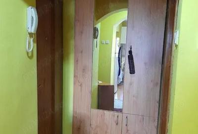 Ap 2 camere Viorelelor Bacau, spatios luminos aproape de lac si insula - 2