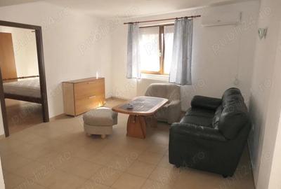 Apartament cu 3 camere decomandat în Central - 1