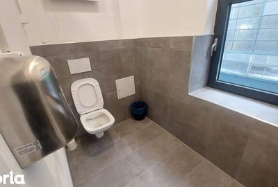 Spațiu comercial, de 247 mp, în Est - 4