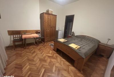 Casă cu 5 camere cu Teren 80 Mp în Bălcescu - 2