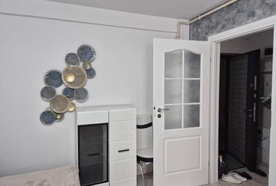 Apartament cu 2 camere decomandat în Titan - 4