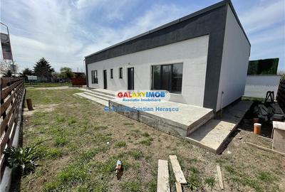 Casă cu 3 camere cu Teren 145 Mp în Crevedia - 2