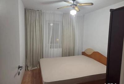 Apartament cu 2 camere decomandat în Sat Vacanță
