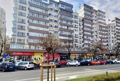 Spațiu comercial, de 238 mp, în Militari - 1