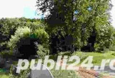 Teren de 10791 mp, în Central - 7