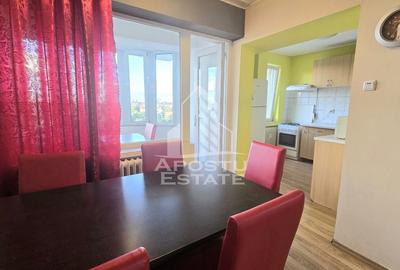 Apartament cu 4 camere si 2 bai, bloc cu lift, zona Circumvalatiunii - 2