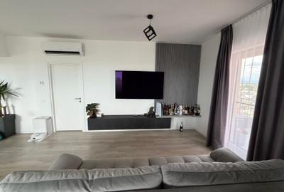 Apartament cu 3 camere decomandat în Sud - 1