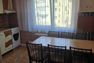 Apartament cu 2 camere decomandat în Gării - 1