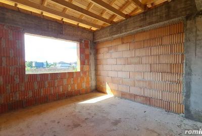 Casa individuala 15 minute de capitala, zona linistita - 8