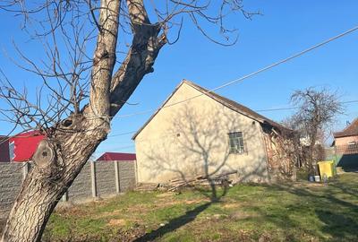 Casa cu teren generos Padureni - 1