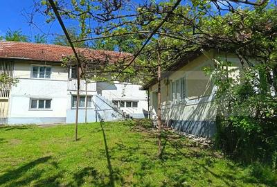 Casă cu 4 camere cu Teren 20 Mp în Central - 16