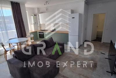 Apartament cu 2 camere semidecomandat, mobilat în Florești