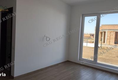 Casă cu 3 camere cu Teren 327 Mp în Berceni - 6
