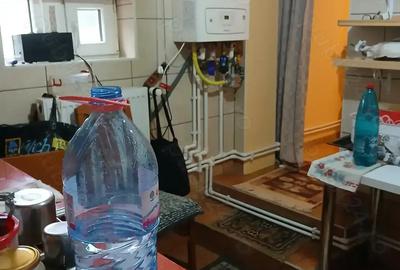 Casă cu 3 camere în Ghighiu - 5