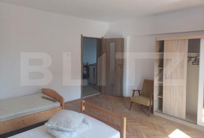 Casă cu 5 camere cu Teren 700 Mp în Central - 6