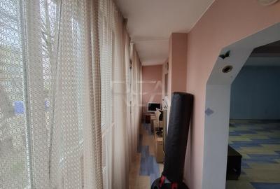 Apartament cu 3 camere decomandat, mobilat în Păcii - 5