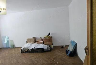 Vand apartament 4 cam cf 1 etajul 1 zona Micro 4 Vand apartament 4 cam cf 1 etajul 1 zona Micro 4 - 13