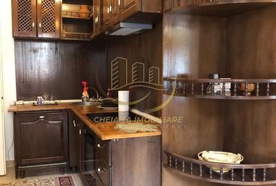 Apartament cu 3 camere decomandat în Central - 9