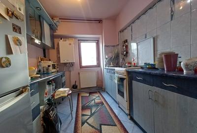 De vanzare, 2 camere, decomandat, zona Gara-Fostul Billa, Iasi - 1