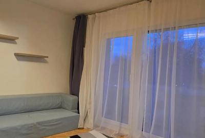 Apartament cu 3 camere semidecomandat în Complex Studențesc - 3